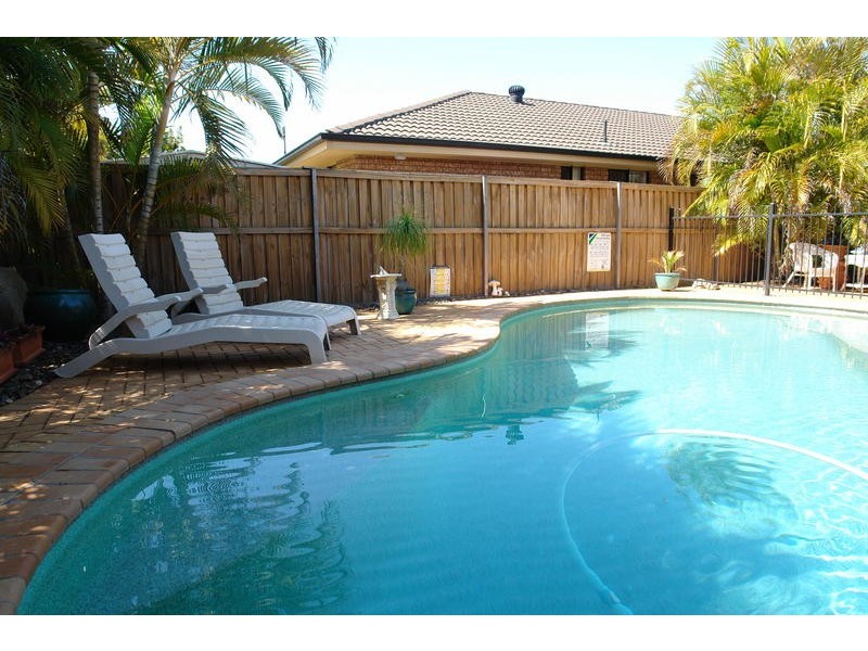 15 Glenwood Place, Moggill QLD 4070